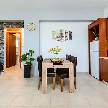 Nikola'S Vineyard Apartment Agia  Exterior photo